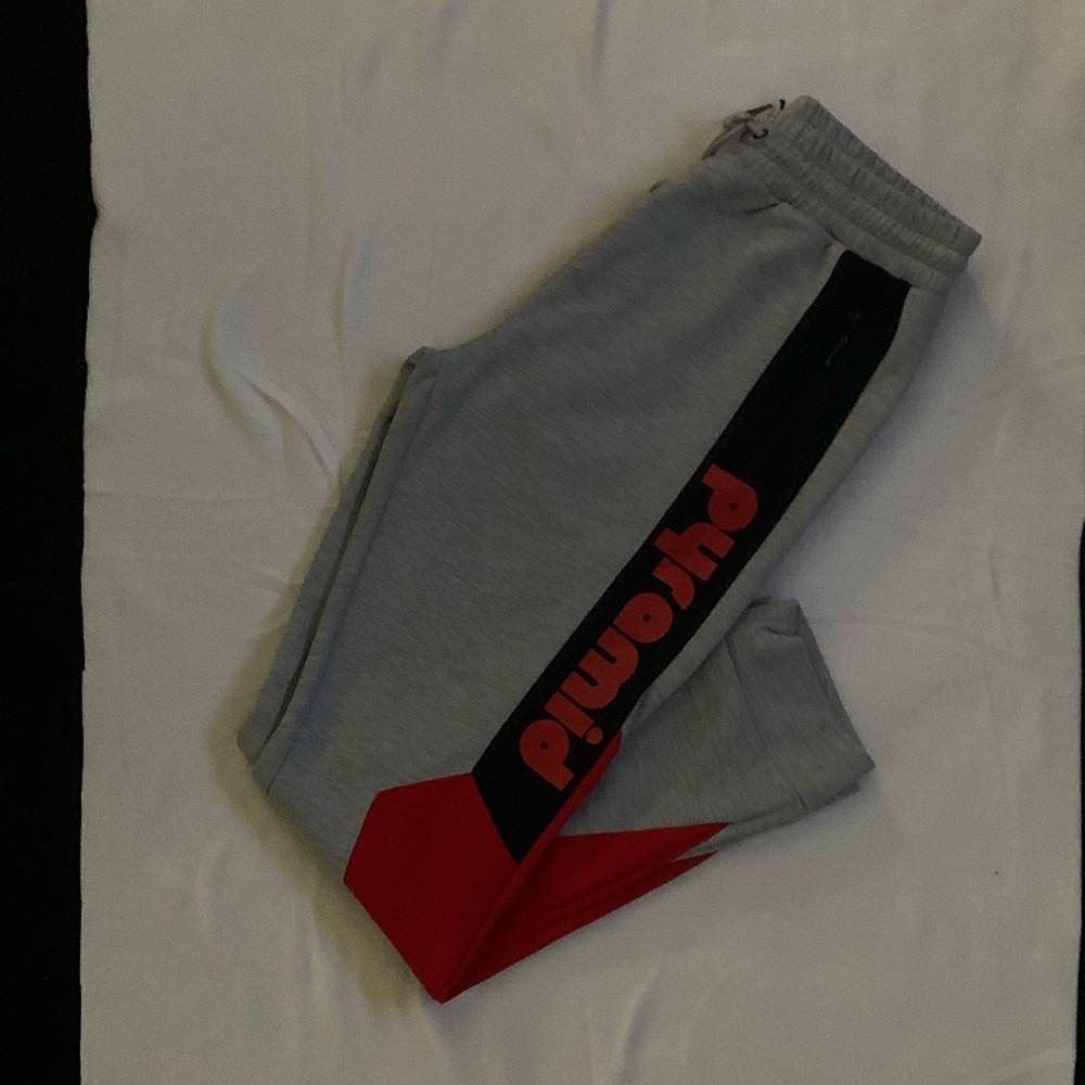 Black pyramid joggers